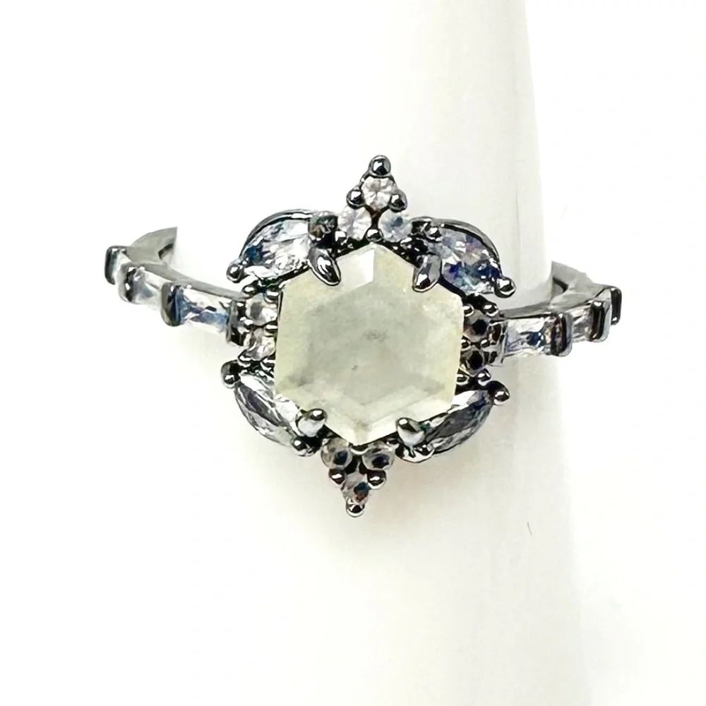 Bomb Party Can't Deny You White Agate Hematite Plating Ring Size 7 NWT